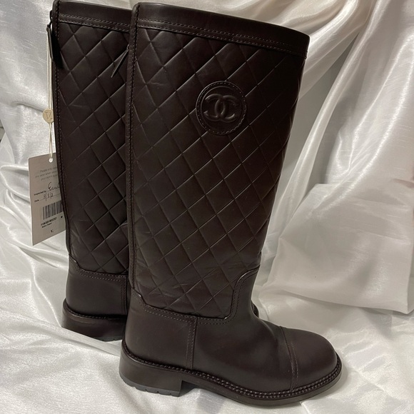 Chanel boots - Picture 1 of 4